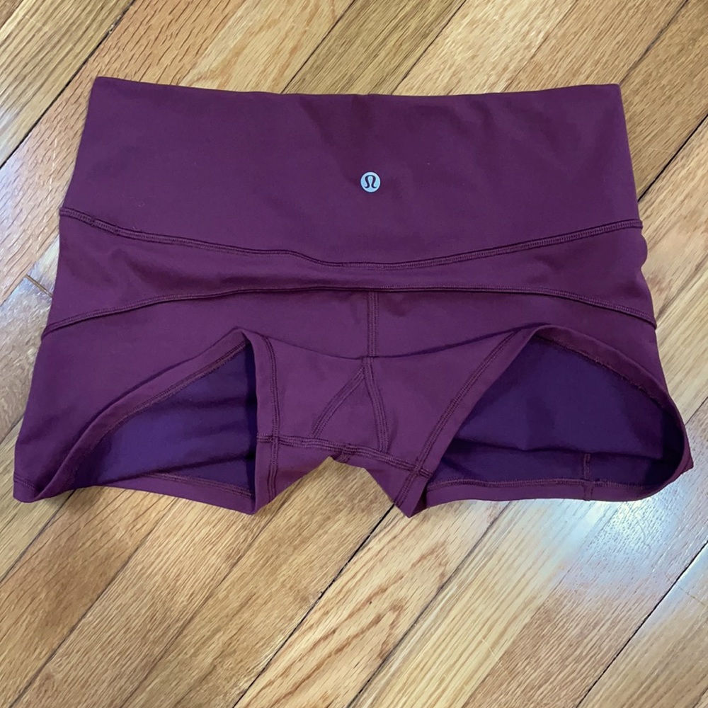 Lululemon size 10 shorts